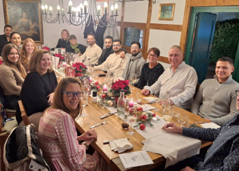 Team VIVA Weihnachtsessen 2025